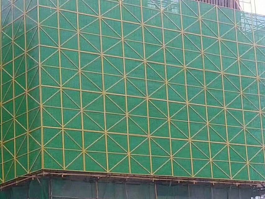 怎样做好建筑爬架网片的施工保养?